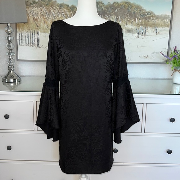 Laundry by Shelli Segal Los Angeles 🖤 Black Bell Sleeve Floral Jacquard Dress - Picture 9 of 9